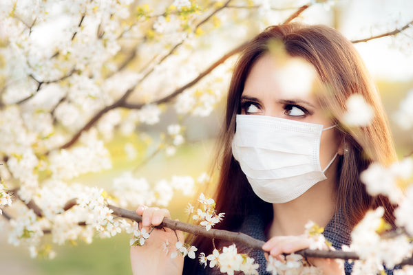 Breathe Easy This Spring with These 5 Natural Allergy Reliefs