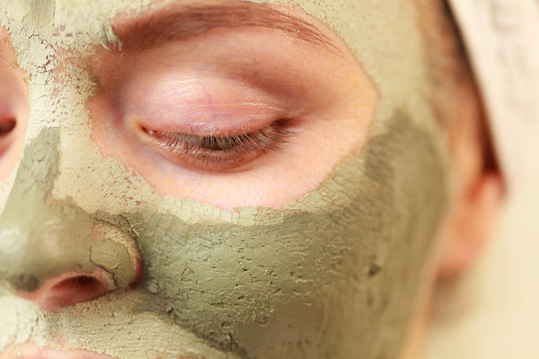 Homemade Superfood Spirulina Face Mask for Glowing Skin