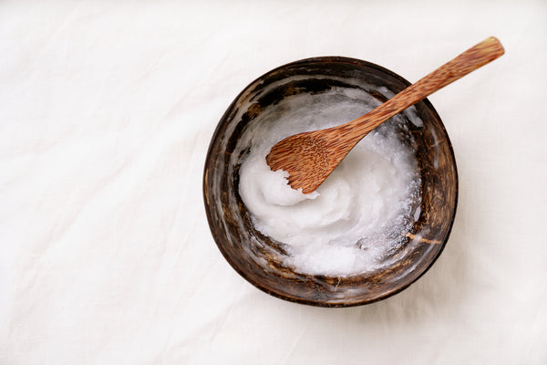 6 evidence based uses for coconut oil